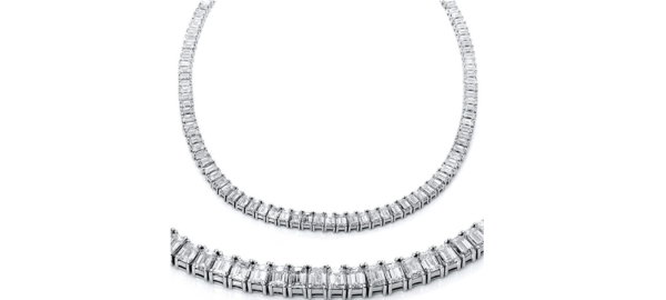 MUAU Weissgold Diamant Collier mit 39.59 Karat